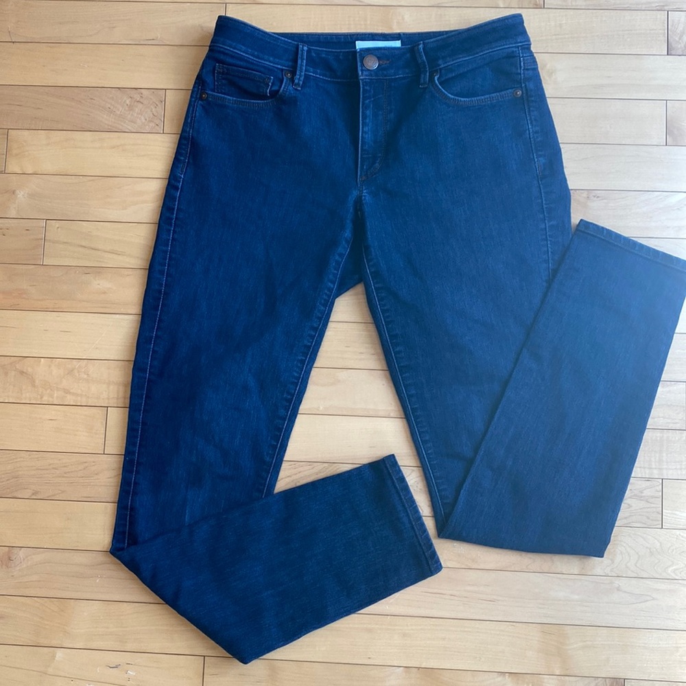 LOFT Curvy Skinny Mid Wash High Rise